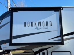 2024 Rockwood Signature 375RL